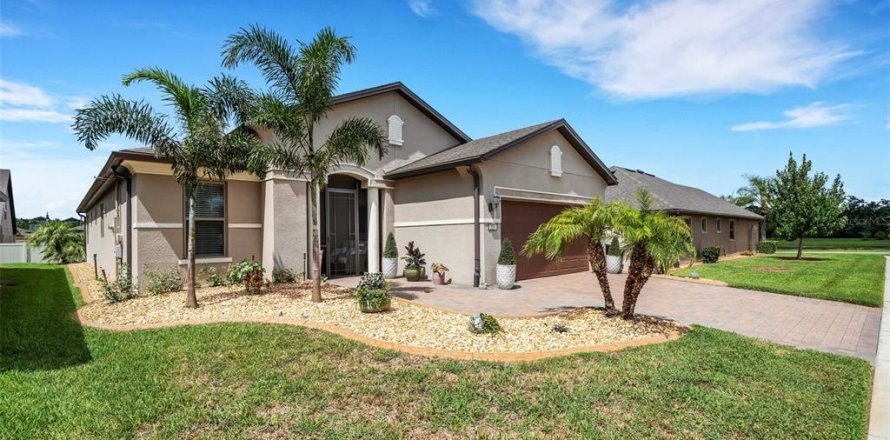 Villa ou maison à Davenport, Floride 3 chambres, 215.53 m2 № 2289881