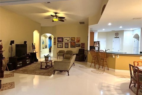 Casa en venta en Orlando, Florida, 4 dormitorios, 253.62 m2 № 1915644 - foto 8