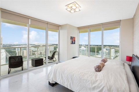 Copropriété à louer à Sunny Isles Beach, Floride: 2 chambres, 132.2 m2 № 2154439 - photo 10