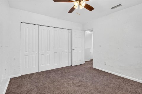 Condo in Tampa, Florida, 2 bedrooms  № 2368740 - photo 23