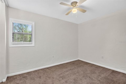 Condo in Tampa, Florida, 2 bedrooms  № 2368740 - photo 25