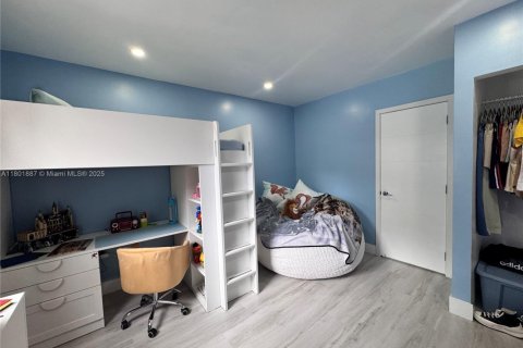 Casa en venta en Miami, Florida, 3 dormitorios, 145.21 m2 № 1730544 - foto 6