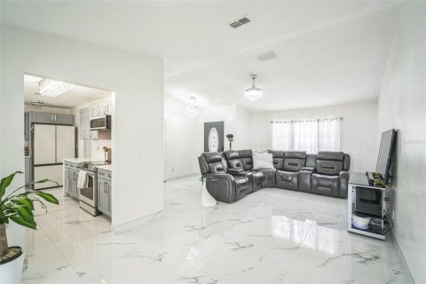 Villa ou maison à vendre à Plant City, Floride: 3 chambres, 143.44 m2 № 1917566 - photo 3
