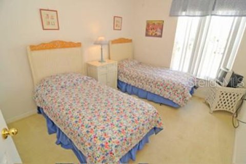 Casa en venta en Kissimmee, Florida, 4 dormitorios, 215.44 m2 № 2384316 - foto 14