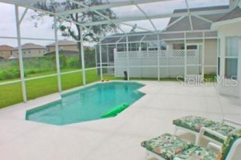 Casa en venta en Kissimmee, Florida, 4 dormitorios, 215.44 m2 № 2384316 - foto 17