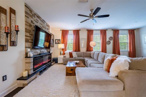 Adosado en venta en Tampa, Florida, 4 dormitorios, 224.45 m2 № 2097411 - foto 17