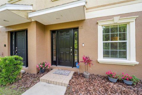Adosado en Tampa, Florida 4 dormitorios, 224.45 m2 № 2097411