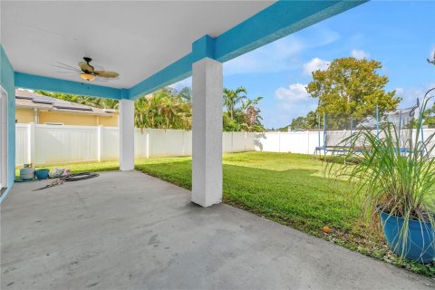 Casa en venta en Pinellas Park, Florida, 5 dormitorios, 201.78 m2 № 2219349 - foto 30
