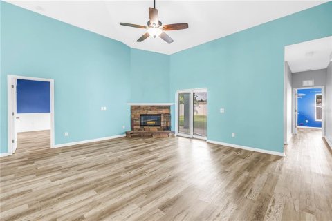 Casa en venta en Pinellas Park, Florida, 5 dormitorios, 201.78 m2 № 2219349 - foto 12