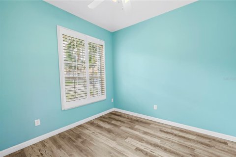 Casa en venta en Pinellas Park, Florida, 5 dormitorios, 201.78 m2 № 2219349 - foto 27