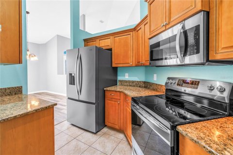 Casa en venta en Pinellas Park, Florida, 5 dormitorios, 201.78 m2 № 2219349 - foto 9