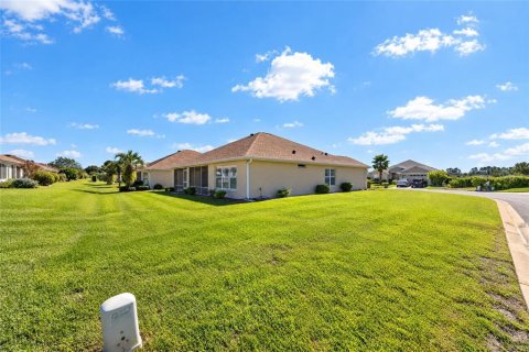 Villa ou maison à vendre à Summerfield, Floride: 3 chambres, 159.79 m2 № 2430351 - photo 5