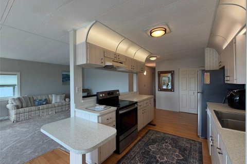 Apartment in North Port, Florida 2 bedrooms, 107.02 sq.m. № 2239213 - photo 9