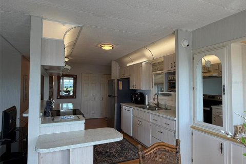 Appartement à louer à North Port, Floride: 2 chambres, 107.02 m2 № 2239213 - photo 30