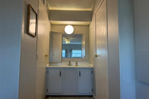 Apartment in North Port, Florida 2 bedrooms, 107.02 sq.m. № 2239213 - photo 18