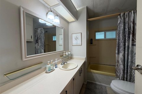 Apartment in North Port, Florida 2 bedrooms, 107.02 sq.m. № 2239213 - photo 23