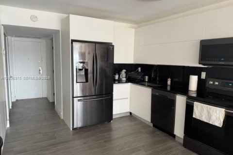Copropriété à louer à Aventura, Floride: 3 chambres, 116.13 m2 № 2084289 - photo 4