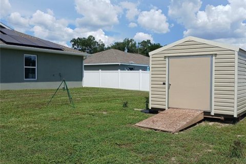House in Dunnellon, Florida 3 bedrooms, 142.14 sq.m. № 1886734 - photo 10