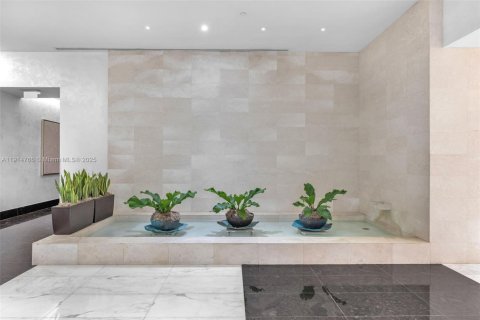 Купить кондоминиум в Майами, Флорида 2 спальни, 139.35м2, № 1970152 - фото 30