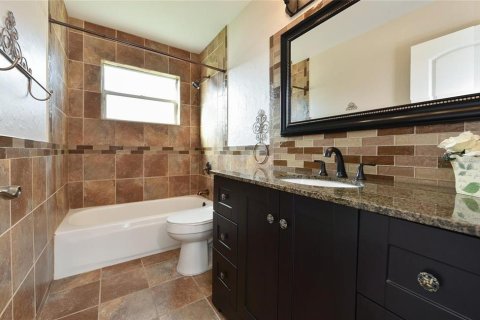 Casa en venta en Orlando, Florida, 3 dormitorios, 136.85 m2 № 2112392 - foto 6
