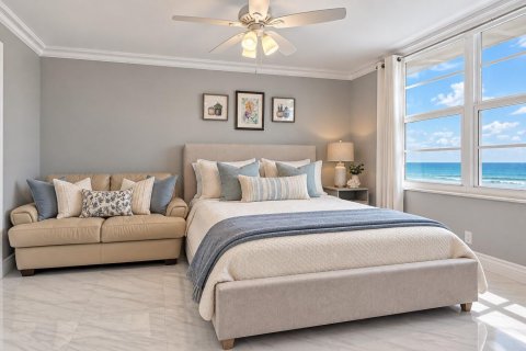Condo in Highland Beach, Florida, 2 bedrooms № 2401224 - photo 19