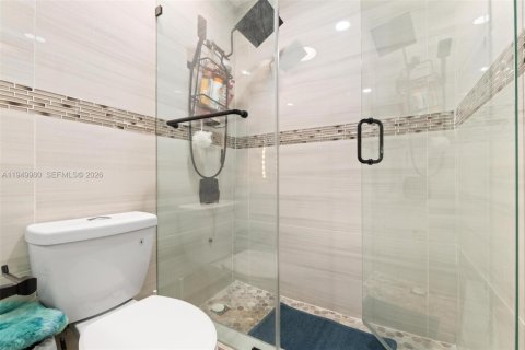 Copropriété à vendre à Miami Gardens, Floride: 2 chambres, 75.81 m2 № 2089201 - photo 23