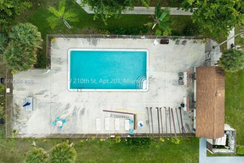 Copropriété à vendre à Miami Gardens, Floride: 2 chambres, 75.81 m2 № 2089201 - photo 29