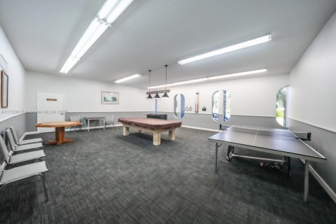 Copropriété à vendre à Hallandale Beach, Floride: 1 chambre, 78.97 m2 № 1472830 - photo 8