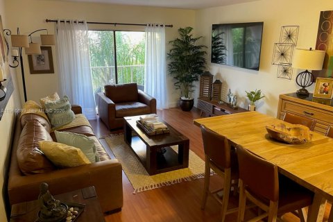 Condominio en alquiler en Miami, Florida, 1 dormitorio, 62.24 m2 № 2027205 - foto 4