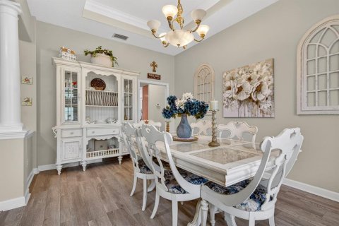 Villa ou maison à vendre à Wesley Chapel, Floride: 4 chambres, 288.37 m2 № 2133712 - photo 11