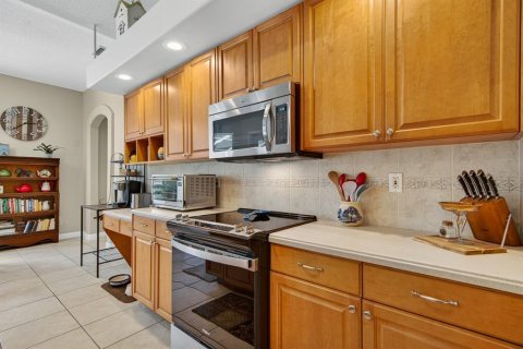 Villa ou maison à vendre à Wesley Chapel, Floride: 4 chambres, 288.37 m2 № 2133712 - photo 24