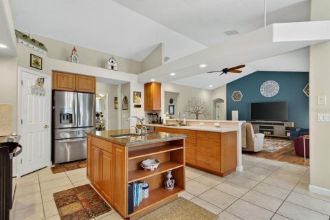 Villa ou maison à vendre à Wesley Chapel, Floride: 4 chambres, 288.37 m2 № 2133712 - photo 23