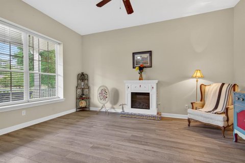 Villa ou maison à vendre à Wesley Chapel, Floride: 4 chambres, 288.37 m2 № 2133712 - photo 13