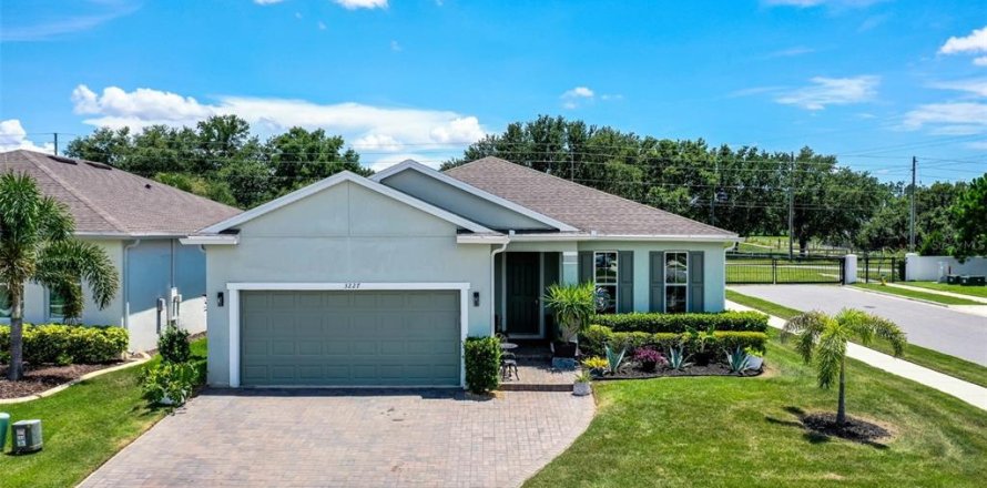 House in ESTATES AT LAKEVIEW PRESERVE in Winter Garden, Florida 4 bedrooms, 192.31 sq.m. № 1827001
