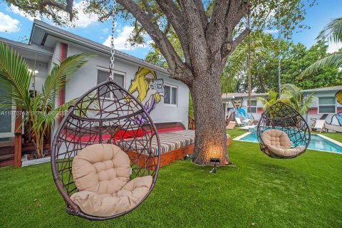 Снять в аренду квартиру в Майами, Флорида 1 спальня, 60.39м2, № 2031127 - фото 3
