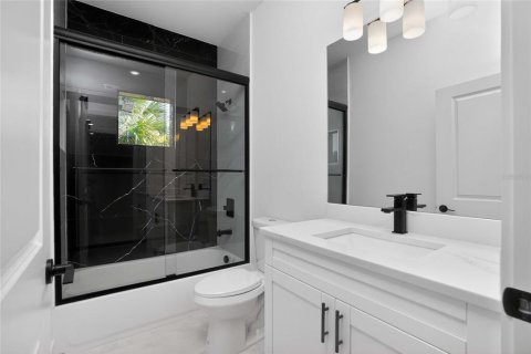 Villa ou maison à vendre à Port Charlotte, Floride: 4 chambres, 185.71 m2 № 2226836 - photo 30