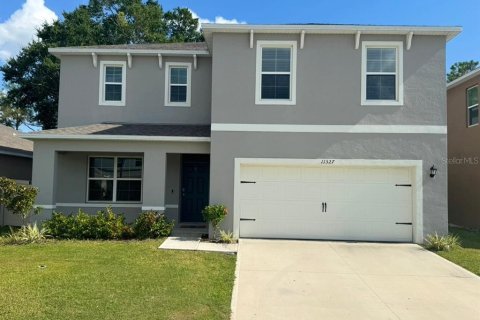 House in Zellwood, Florida 4 bedrooms, 225.94 sq.m. № 1841846 - photo 1