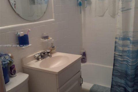Copropriété à vendre à Miami, Floride: 33.44 m2 № 2082858 - photo 5