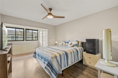 Condominio en venta en Tarpon Springs, Florida, 2 dormitorios, 91.04 m2 № 1837647 - foto 10