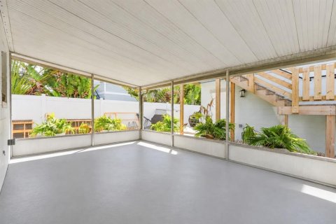 Appartement à louer à Saint Petersburg, Floride: 2 chambres, 74.32 m2 № 2386247 - photo 10