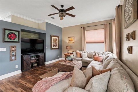 Casa en venta en Melbourne, Florida, 4 dormitorios, 263.84 m2 № 2197071 - foto 7