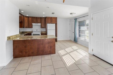 Immobilier commercial à vendre à Sarasota, Floride: 4 chambres, 168.8 m2 № 2425392 - photo 15