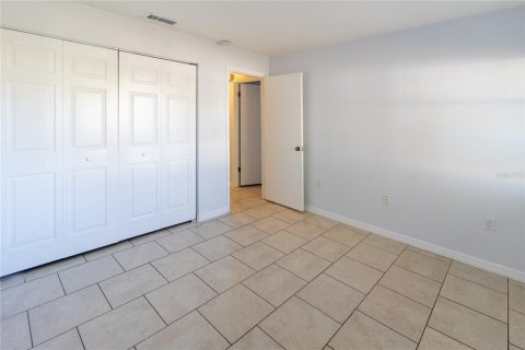 Immobilier commercial à vendre à Sarasota, Floride: 4 chambres, 168.8 m2 № 2425392 - photo 26