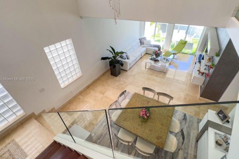 Casa en venta en Aventura, Florida, 3 dormitorios, 215.07 m2 № 2017341 - foto 13