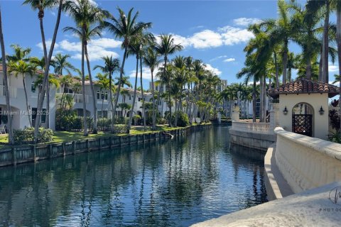 Casa en venta en Aventura, Florida, 3 dormitorios, 215.07 m2 № 2017341 - foto 29