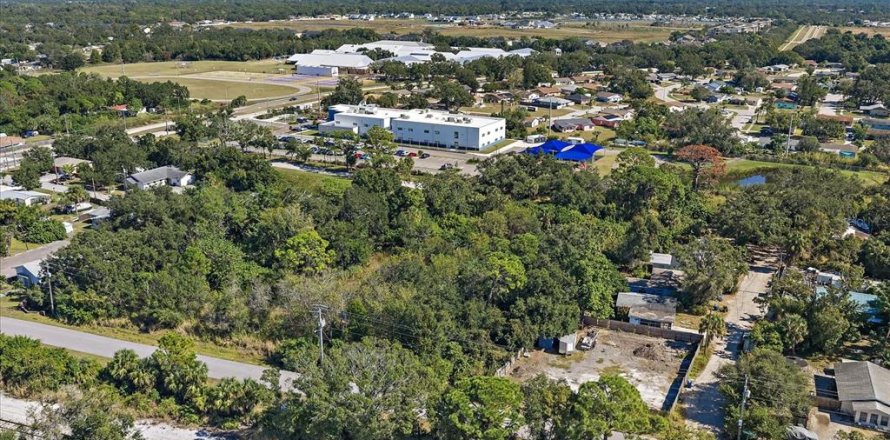 Land in Sarasota, Florida № 2205893