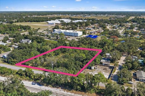 Land in Sarasota, Florida № 2205893 - photo 2