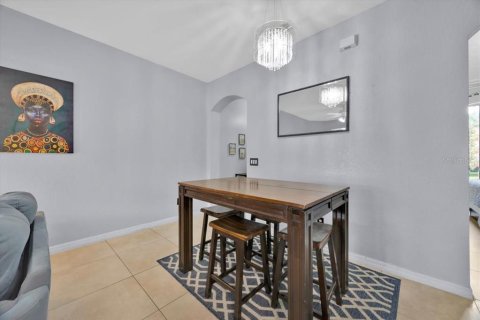 Townhouse in Davenport, Florida 3 bedrooms, 138.61 sq.m. № 1910380 - photo 17