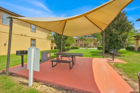 Townhouse in Davenport, Florida 3 bedrooms, 138.61 sq.m. № 1910380 - photo 3