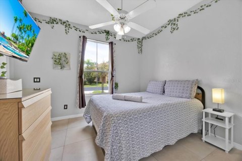 Townhouse in Davenport, Florida 3 bedrooms, 138.61 sq.m. № 1910380 - photo 7